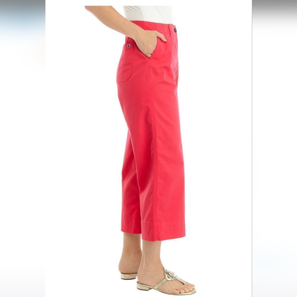 Crown & Ivy Cropped Wide Leg Chino Pants